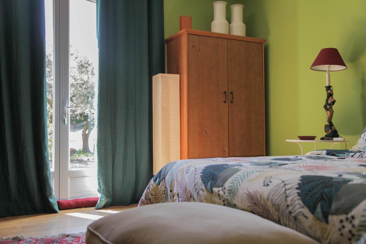 آرْلْ Mas Des Oursons - Chambres D'Hotes المظهر الخارجي الصورة